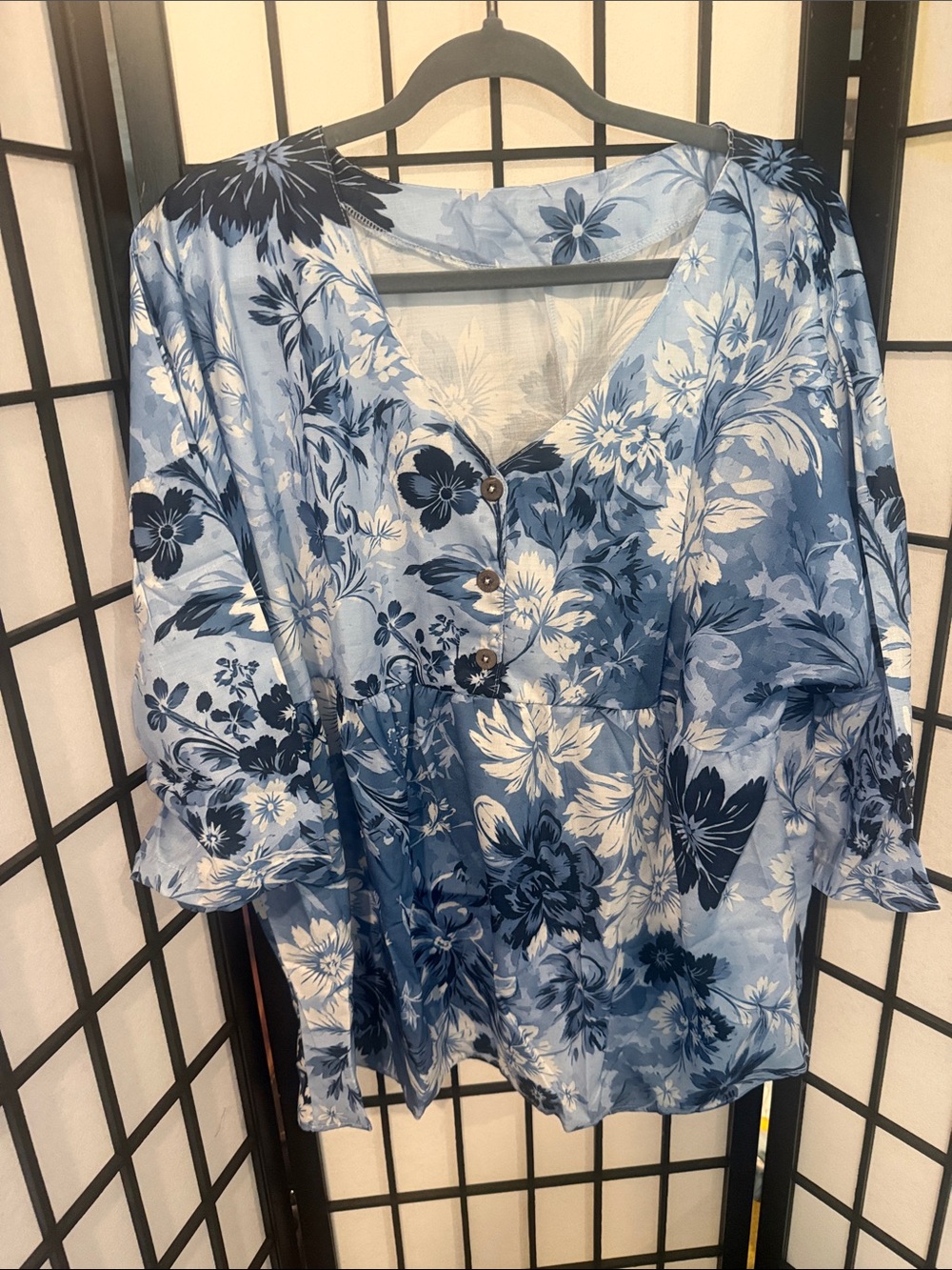 Blue Floral V-Neck Button-Front Blouse